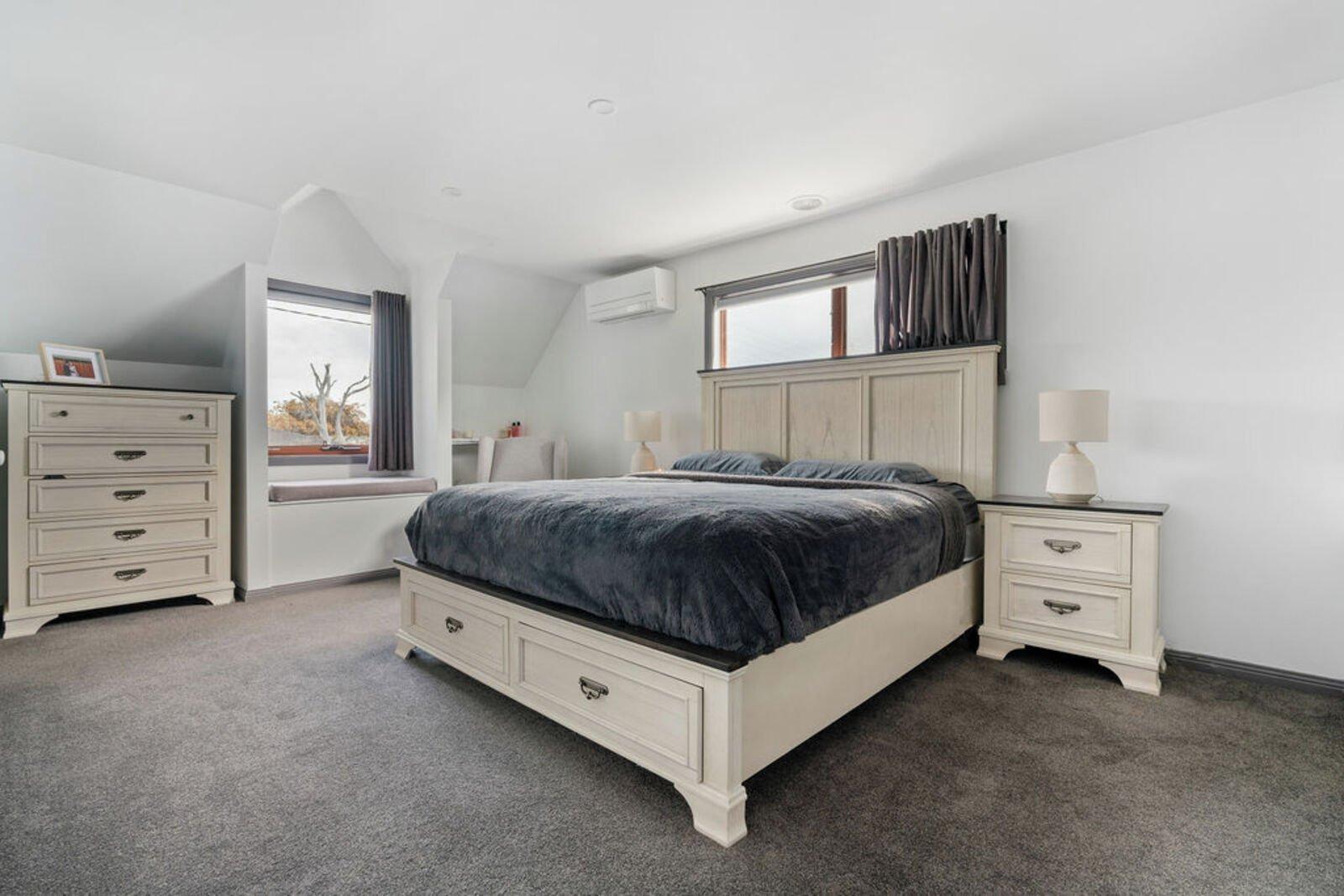 43 Oakland Street, Mornington, 3931