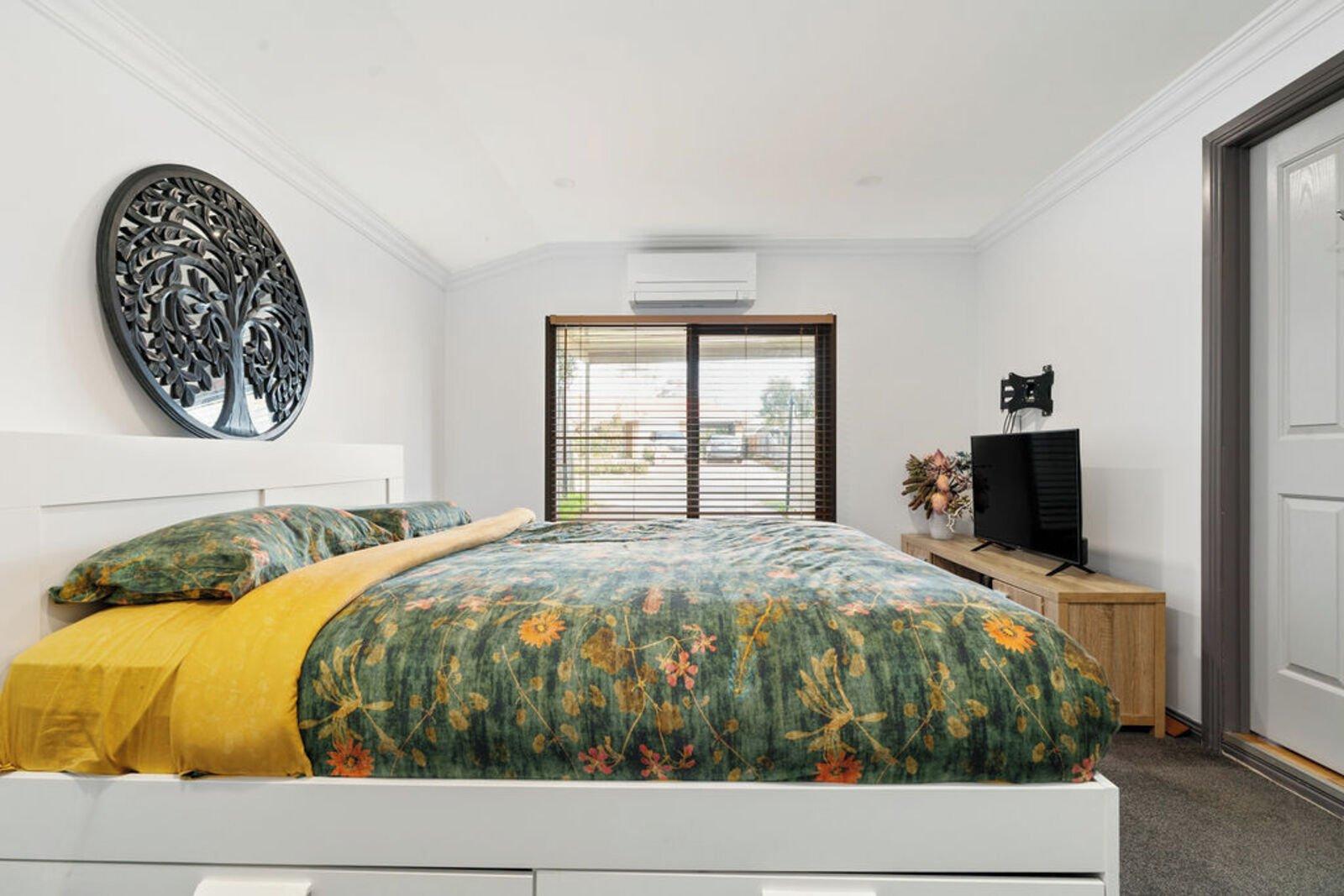 43 Oakland Street, Mornington, 3931