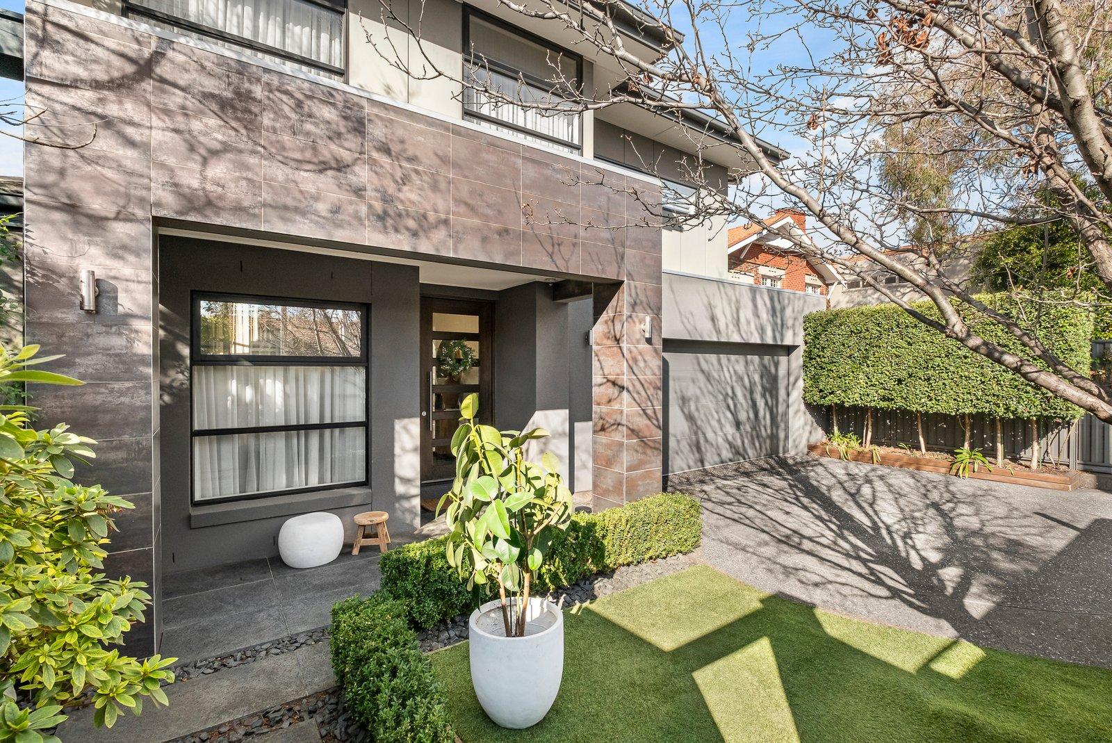 430A St Kilda Street, Brighton, 3186