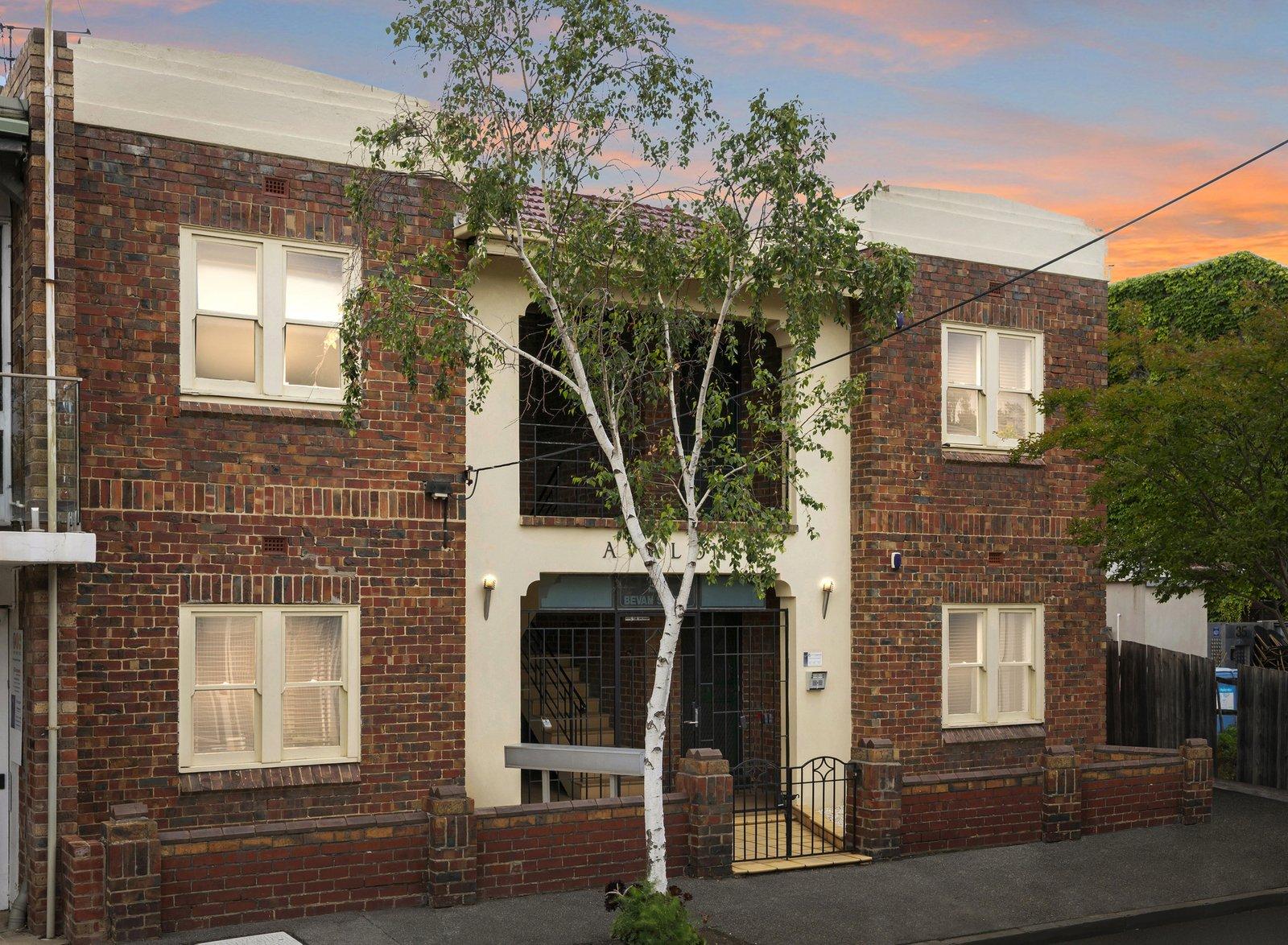 4/33 Bevan Street, Albert Park, 3206