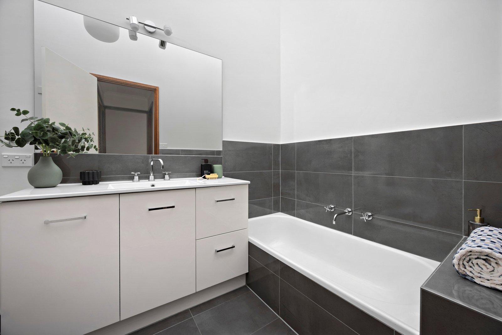 4/33 Holyrood Street, Hampton, 3188