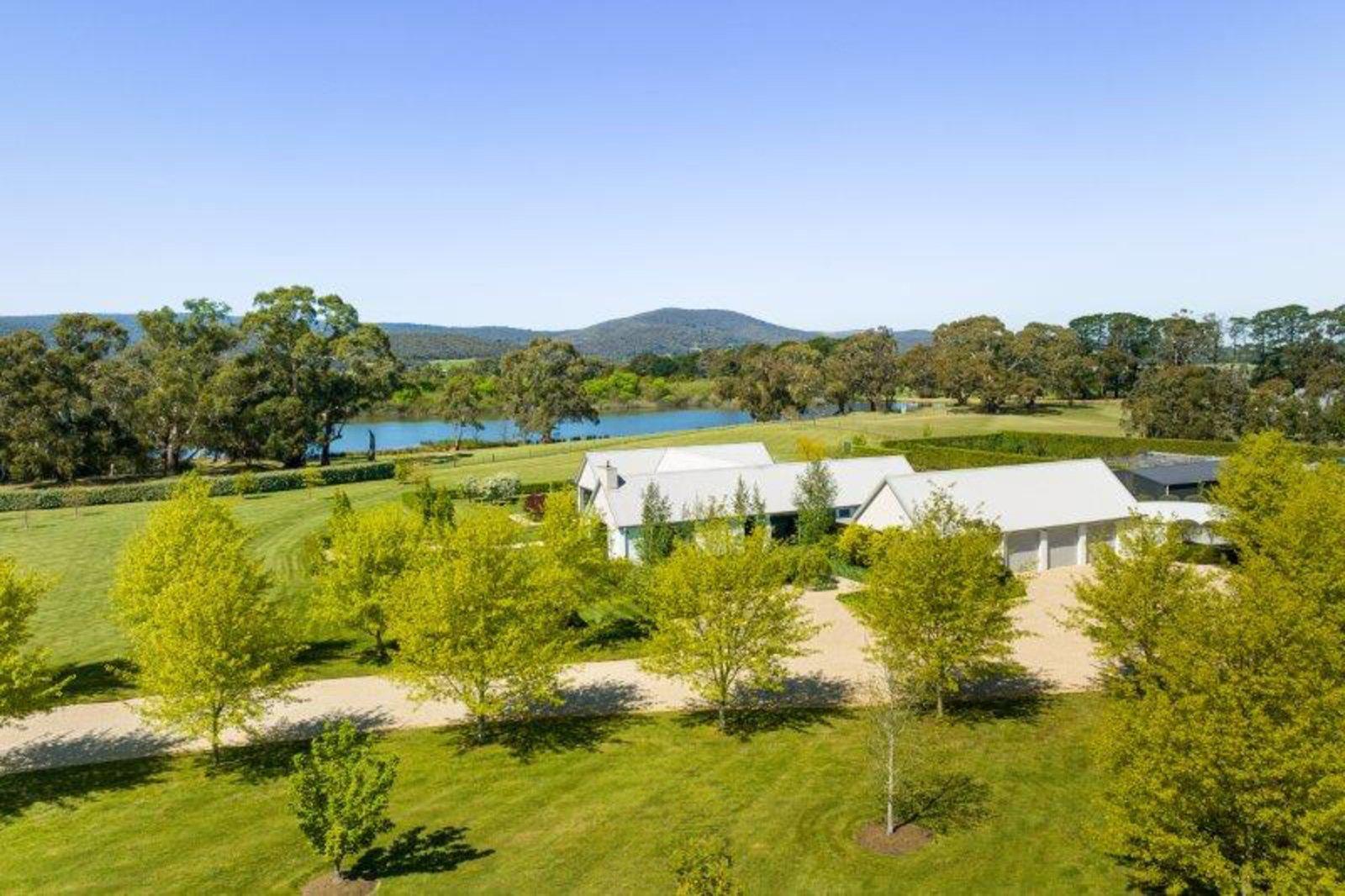 44 Manorina Way, Macedon, 3440