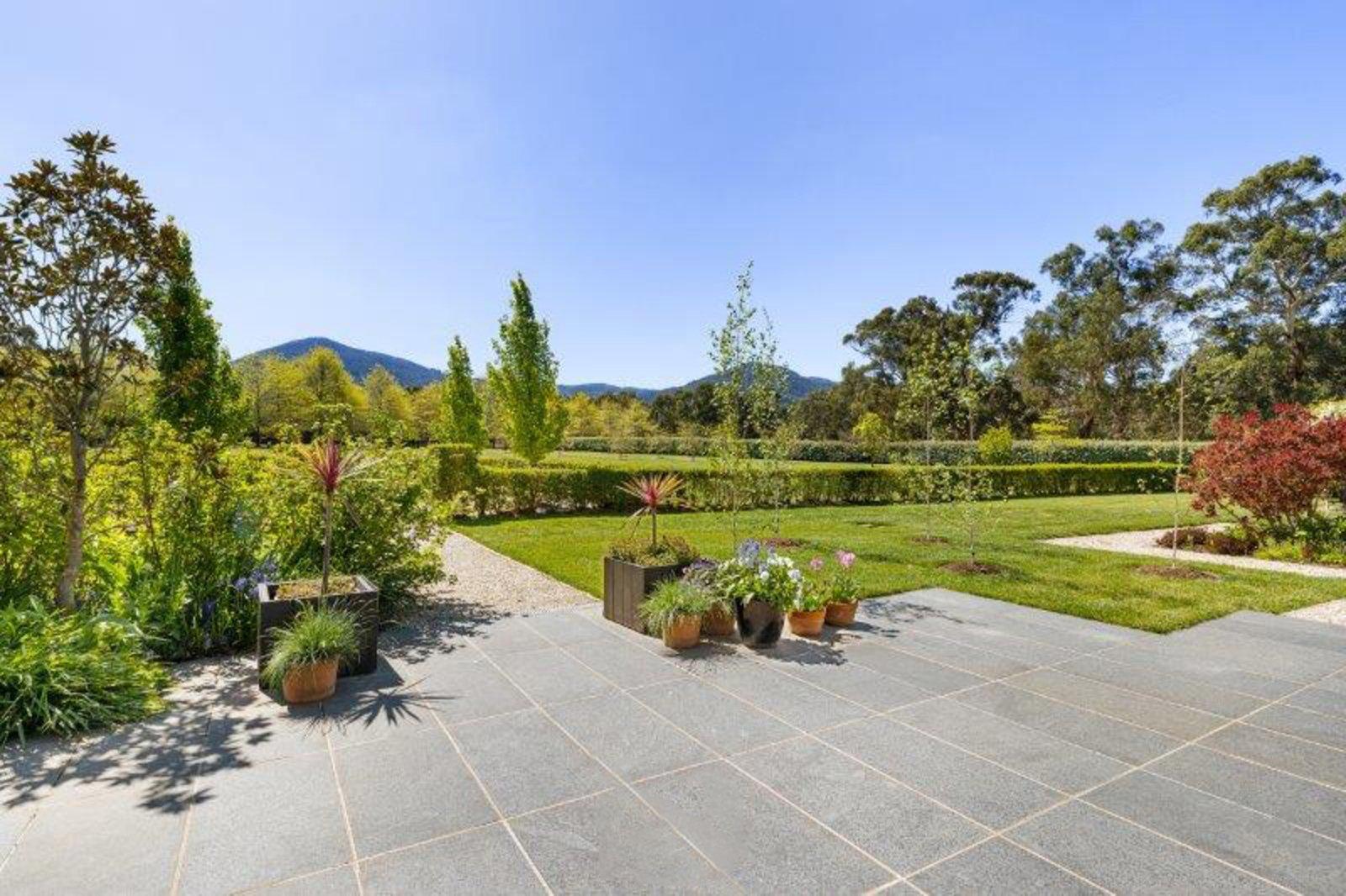 44 Manorina Way, Macedon, 3440