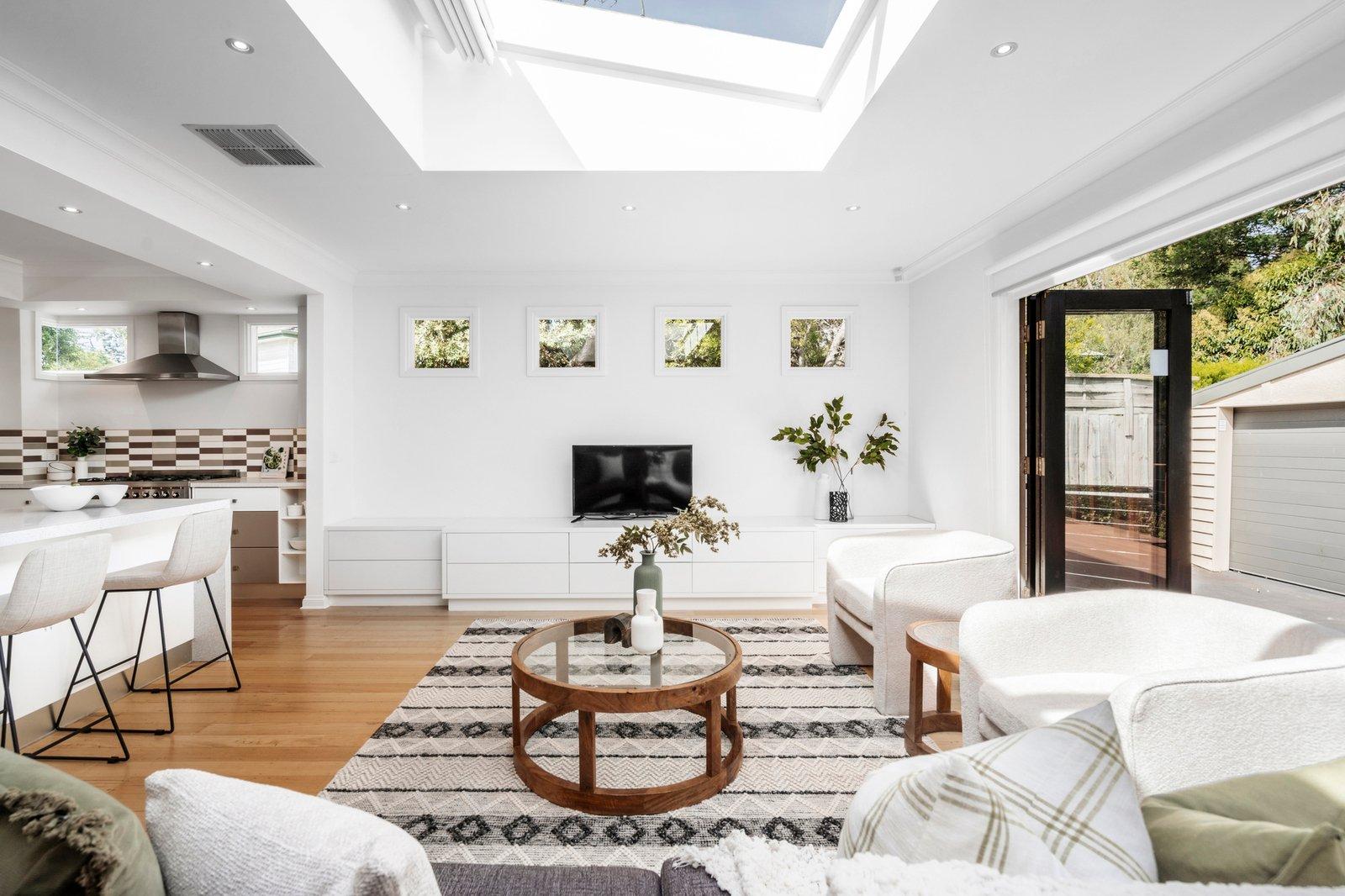 44 Swan Street, Blackburn South, 3130