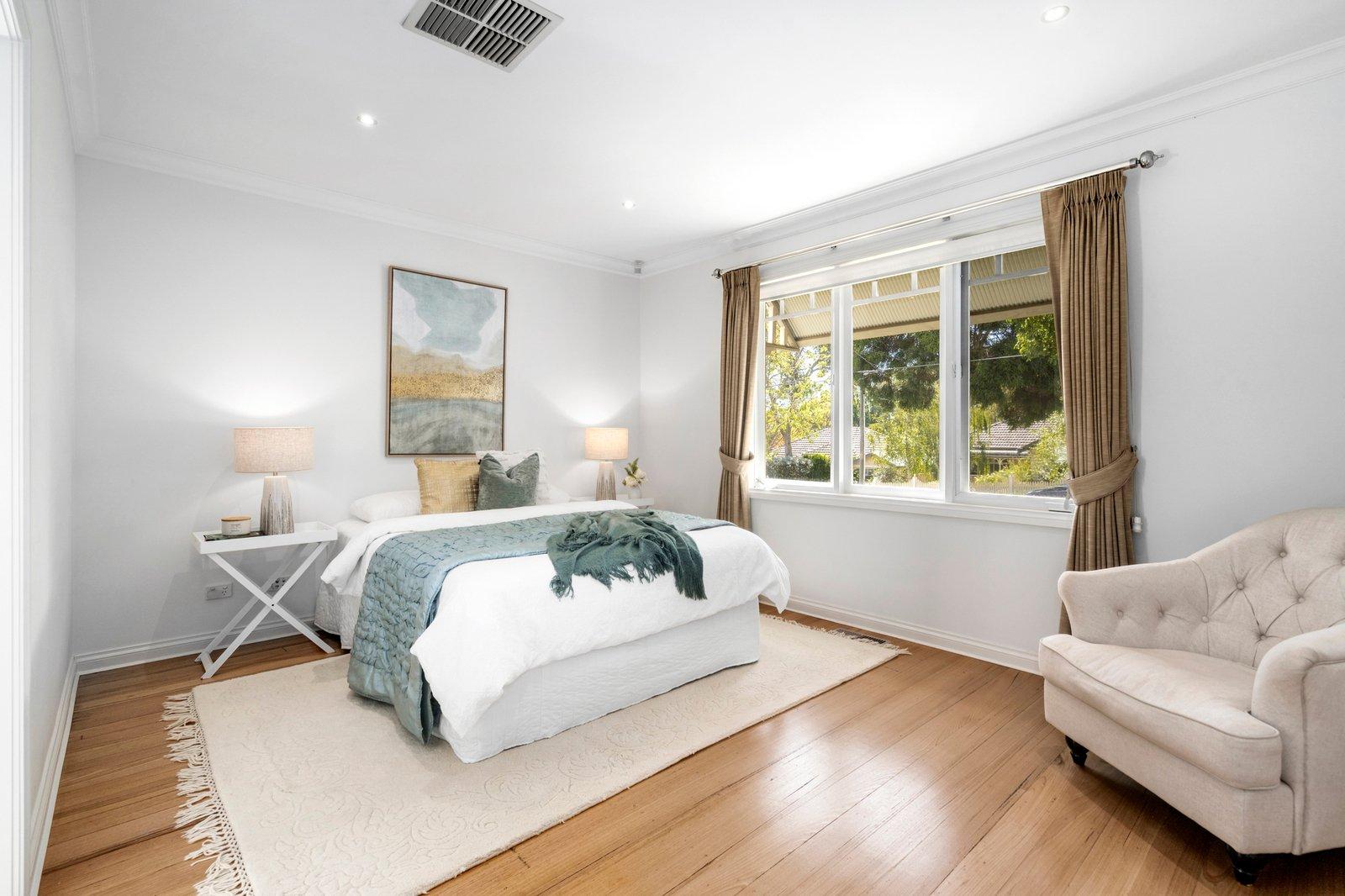 44 Swan Street, Blackburn South, 3130