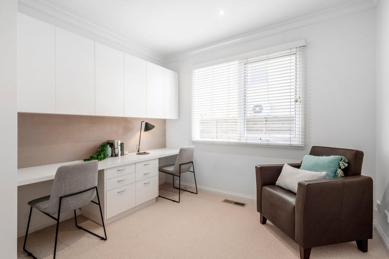 44 Swan Street, Blackburn South, 3130