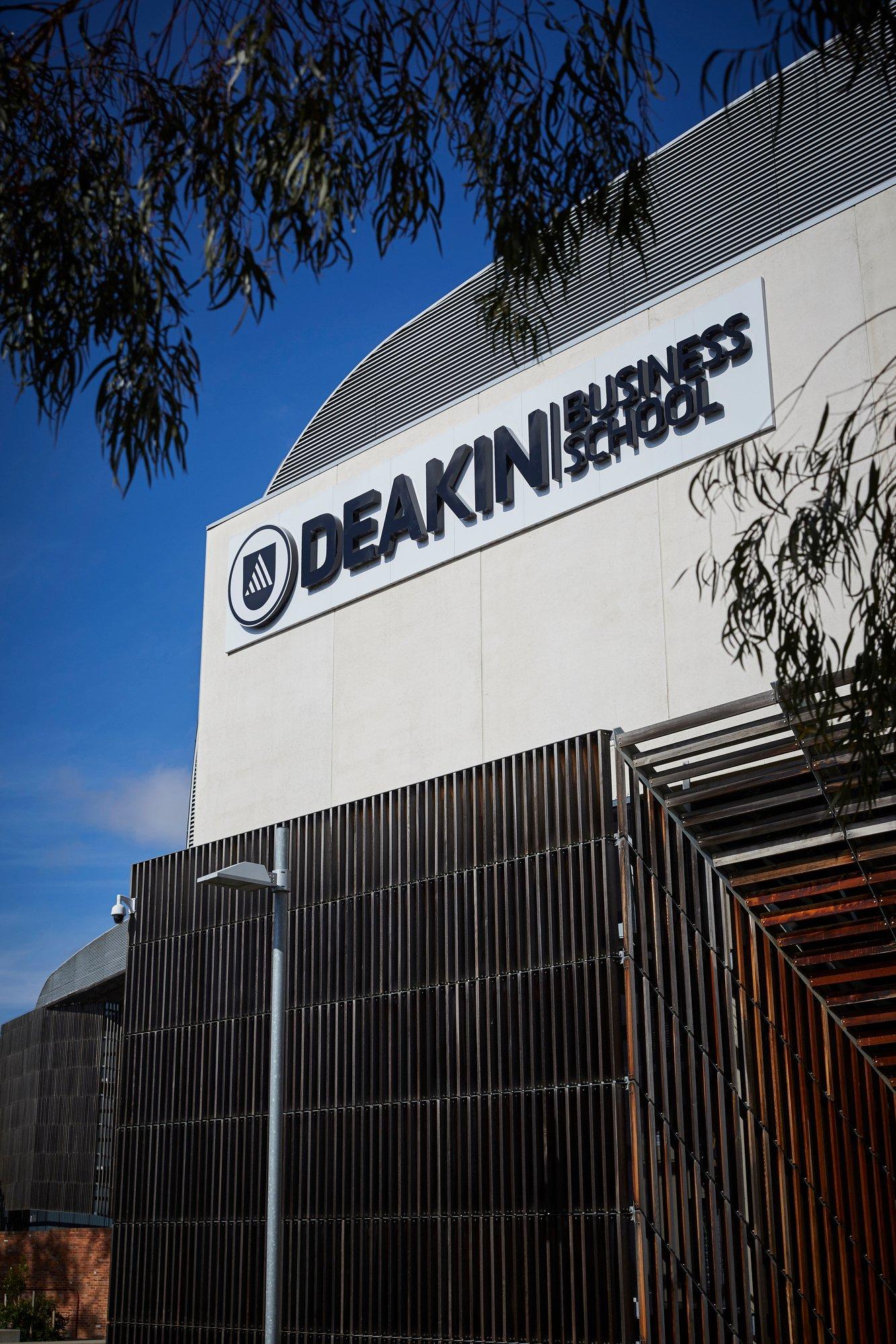 44 Swan Street, Blackburn South, 3130