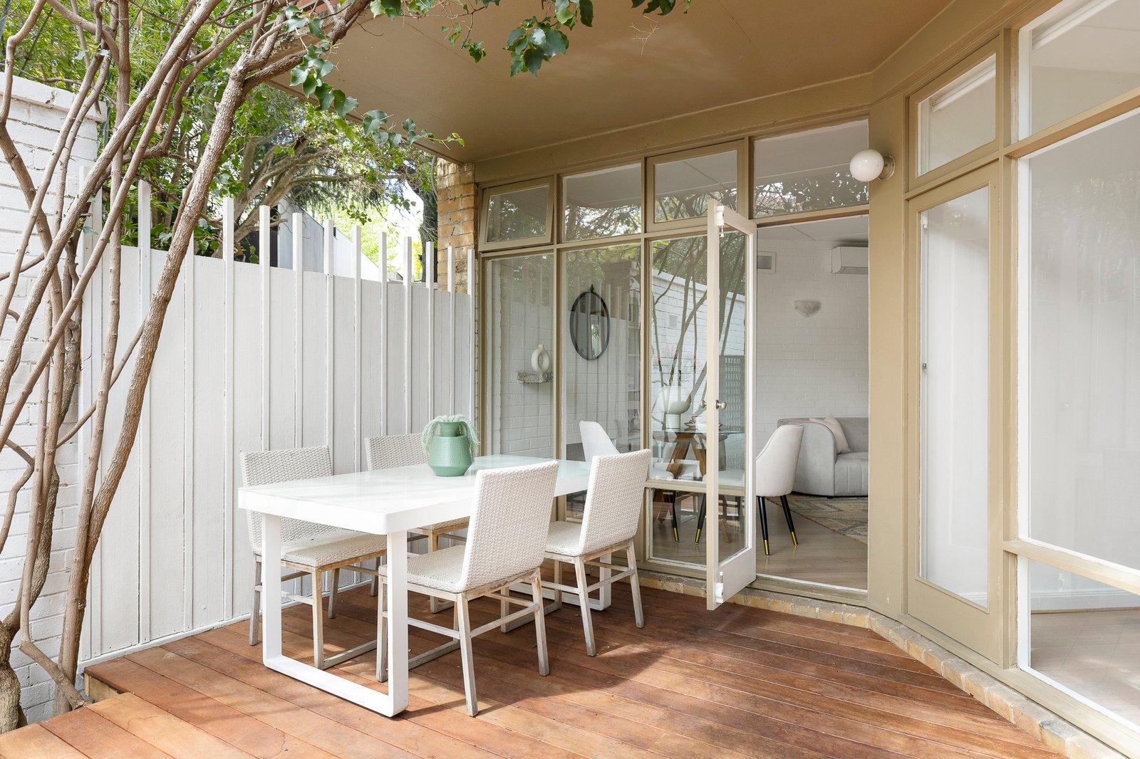 4/52 Grange Road, Toorak, 3142