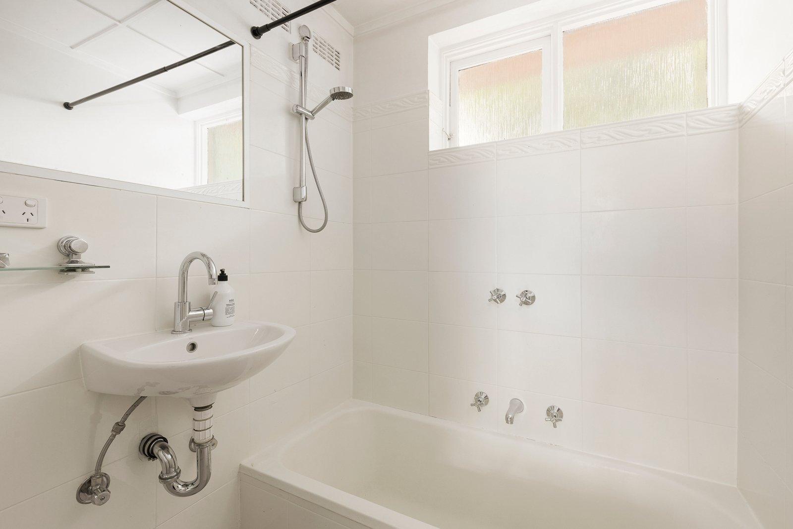 4/52 Grange Road, Toorak, 3142