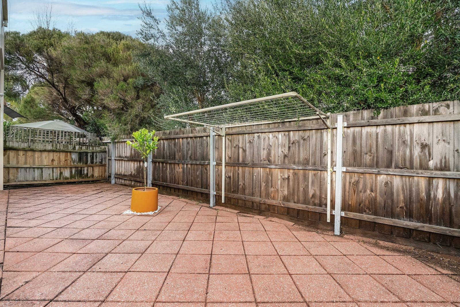 4/60 Tanti Avenue, Mornington, 3931