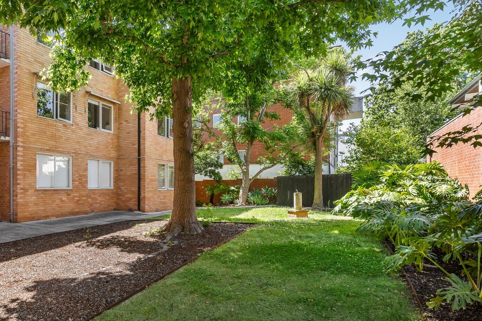 4/601 Toorak Road, Toorak, 3142