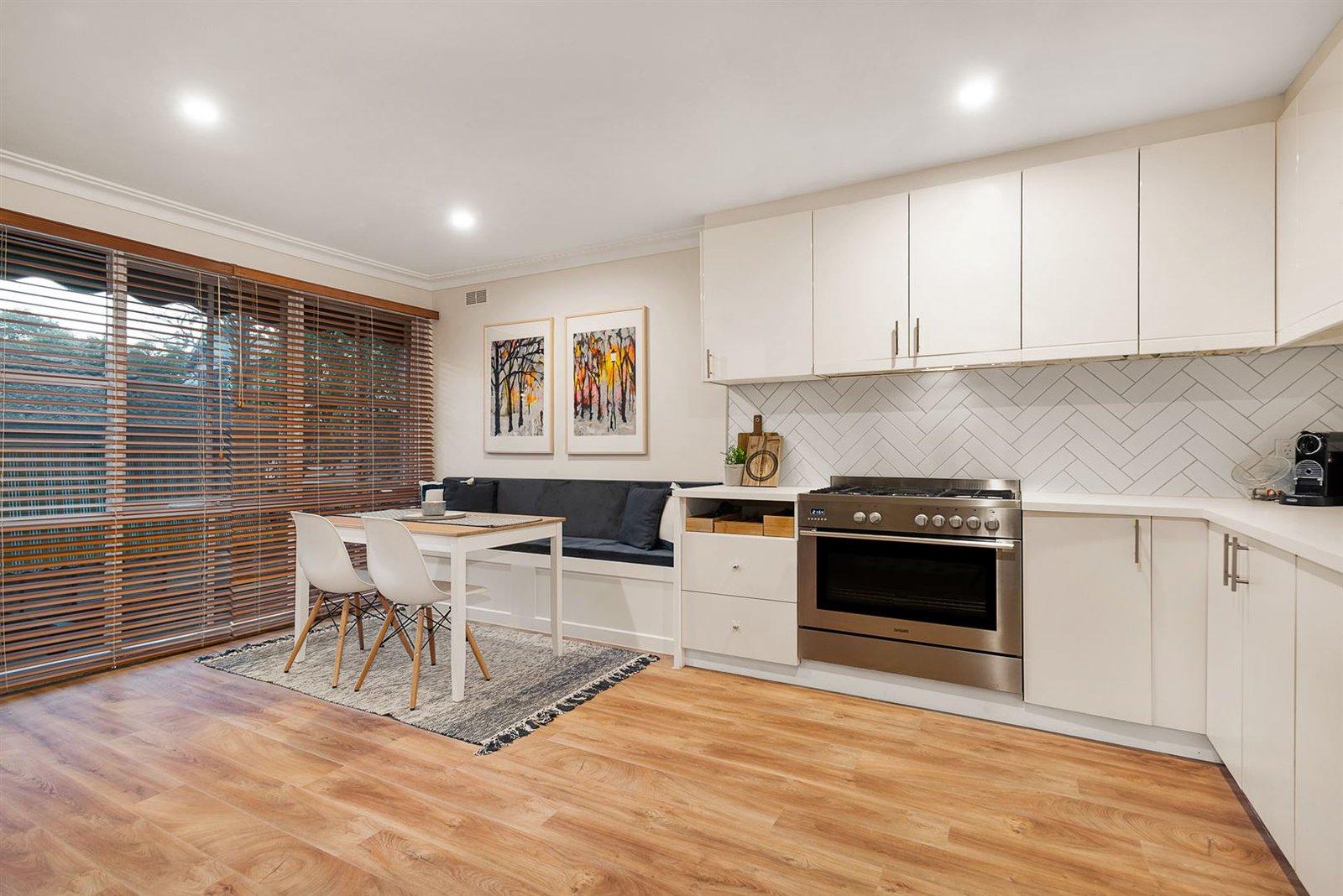 4/9 Middlesex Road, Surrey Hills, 3127