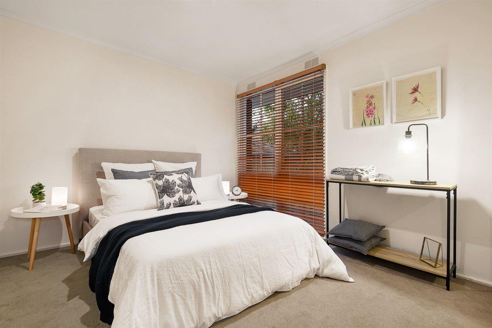 4/9 Middlesex Road, Surrey Hills, 3127