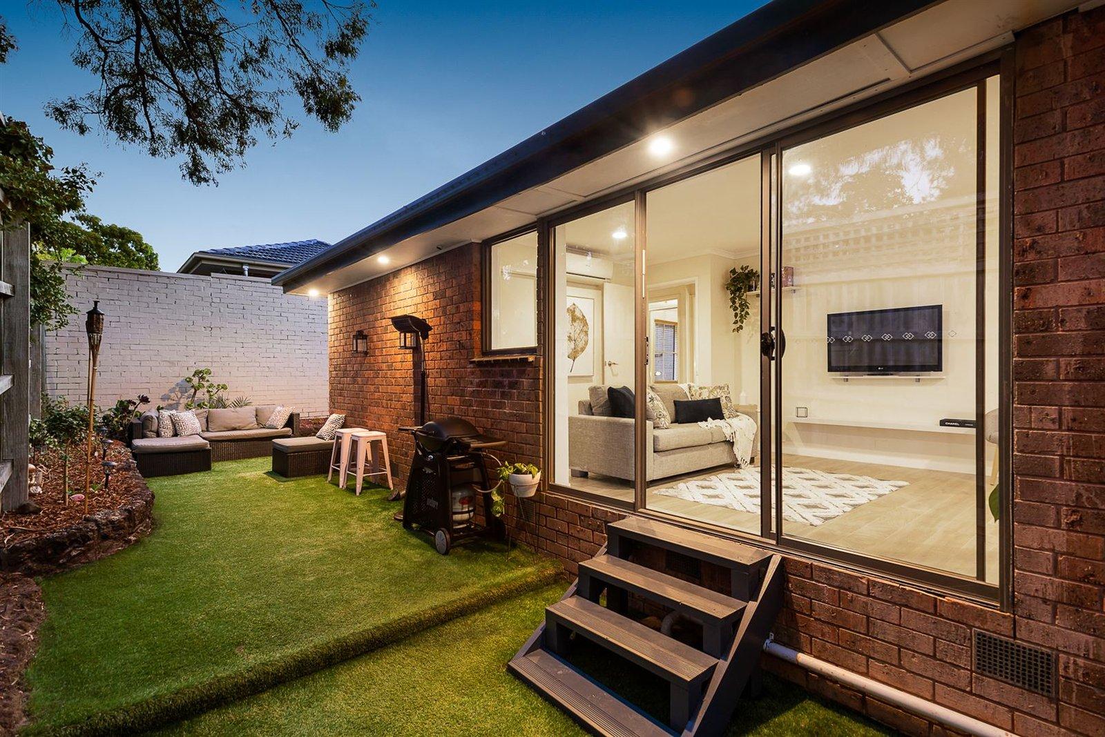 4/9 Middlesex Road, Surrey Hills, 3127