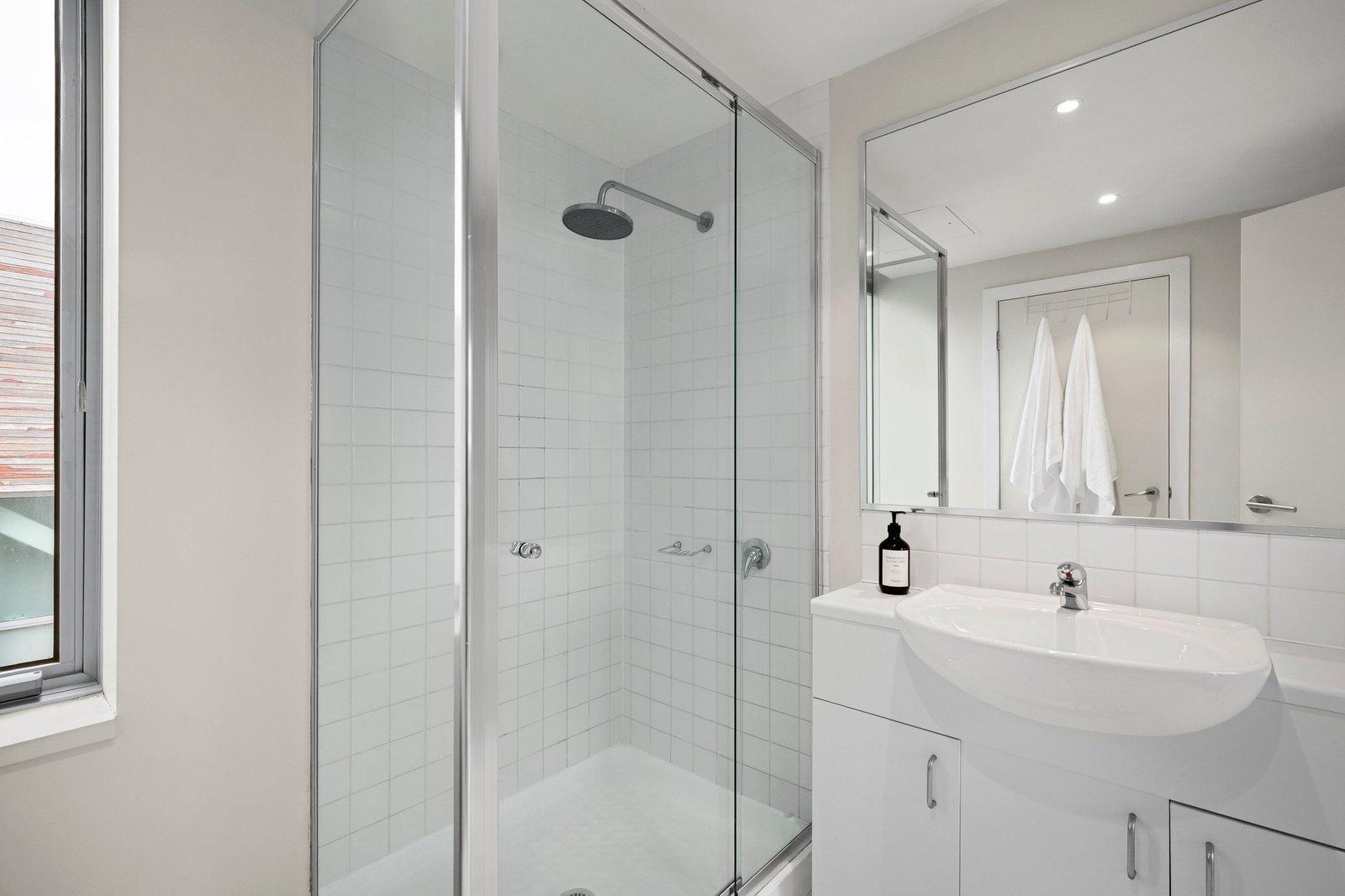 49A/352 Canterbury Road, St Kilda, 3182