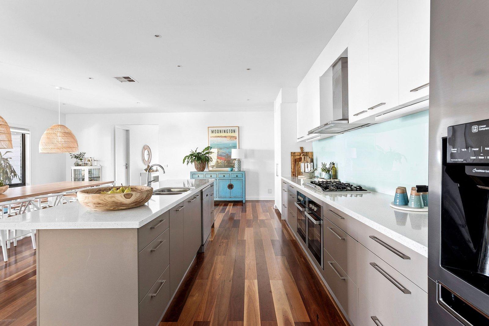 4A Alameda Avenue, Mornington, 3931