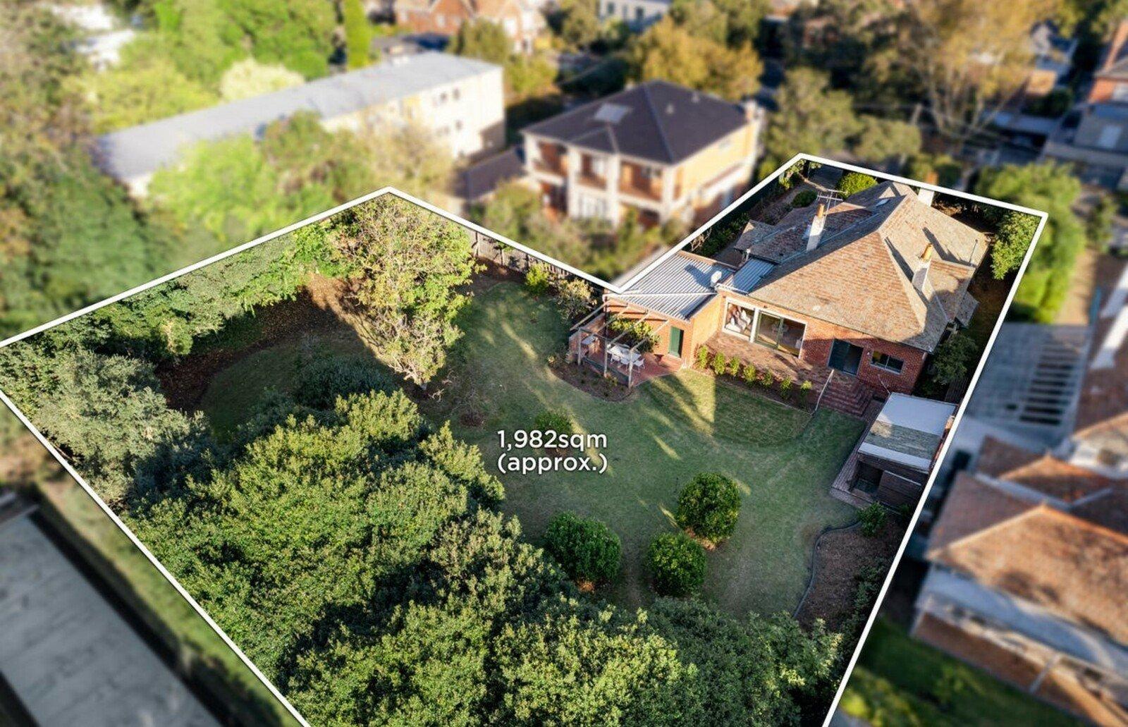 5 Barnato Grove, Armadale, 3143