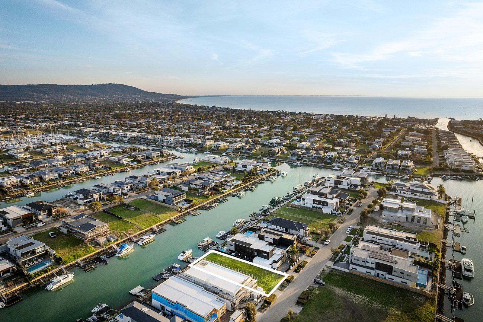 5 Brindabella Point, Safety Beach, 3936