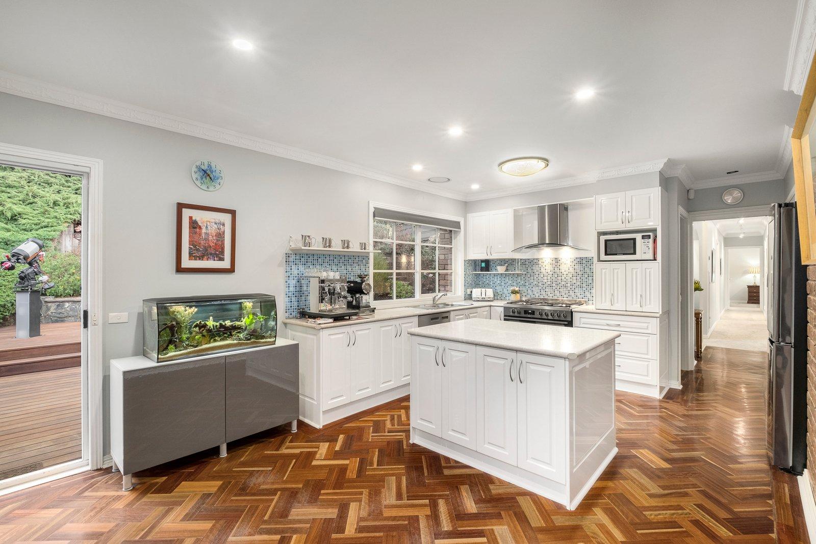 5 Campbell Court, Warrandyte, 3113