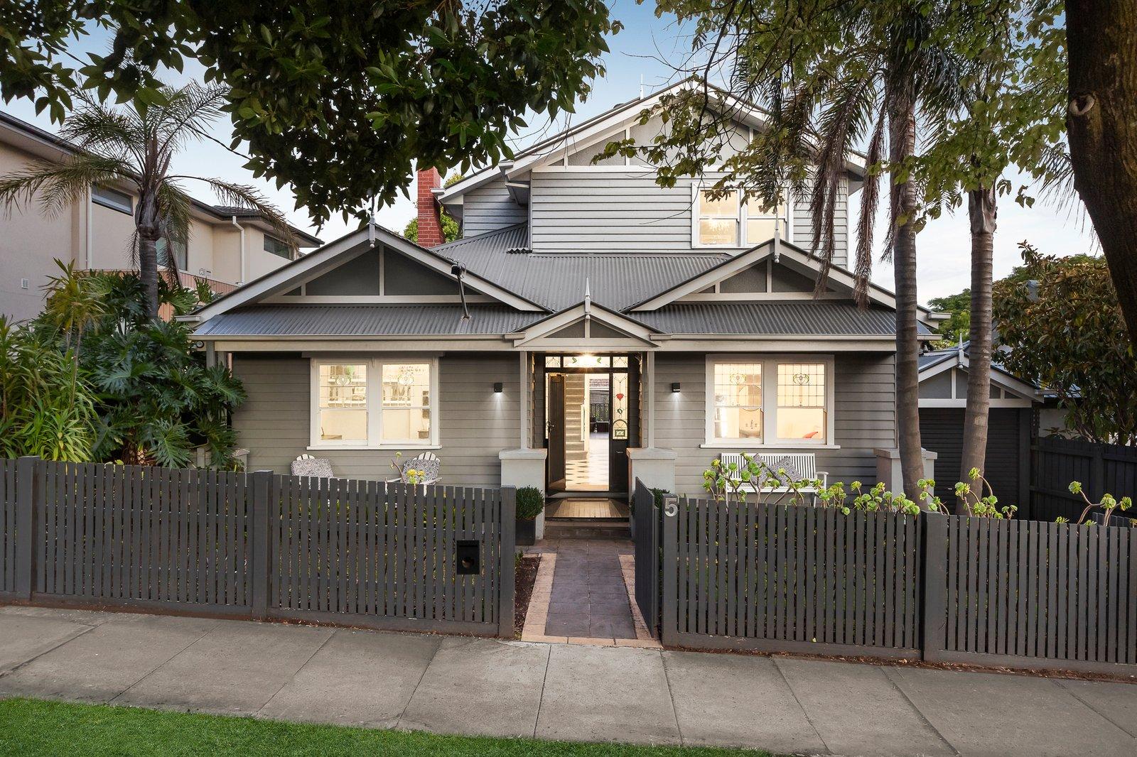 5 Clifton Grove, Hawthorn East, 3123