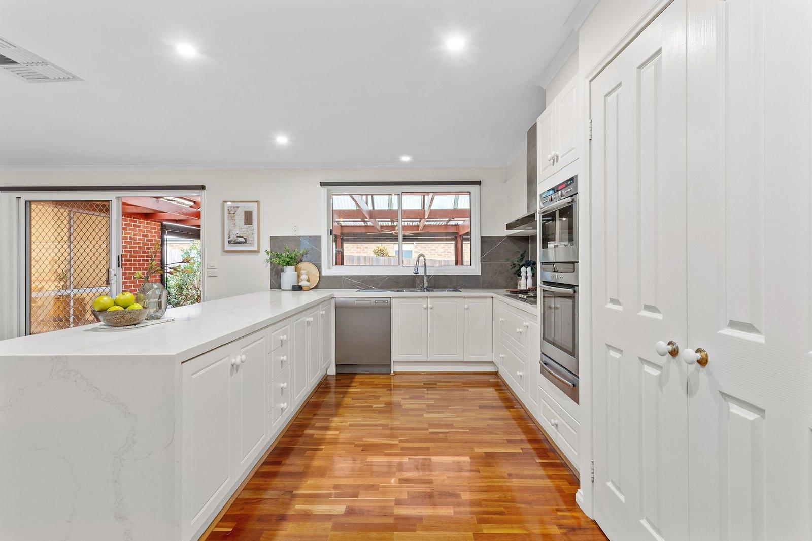 5 Jubilation Court, Frankston South, 3199