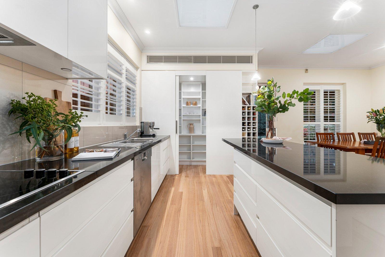 5 Russell Street, Toorak, 3142