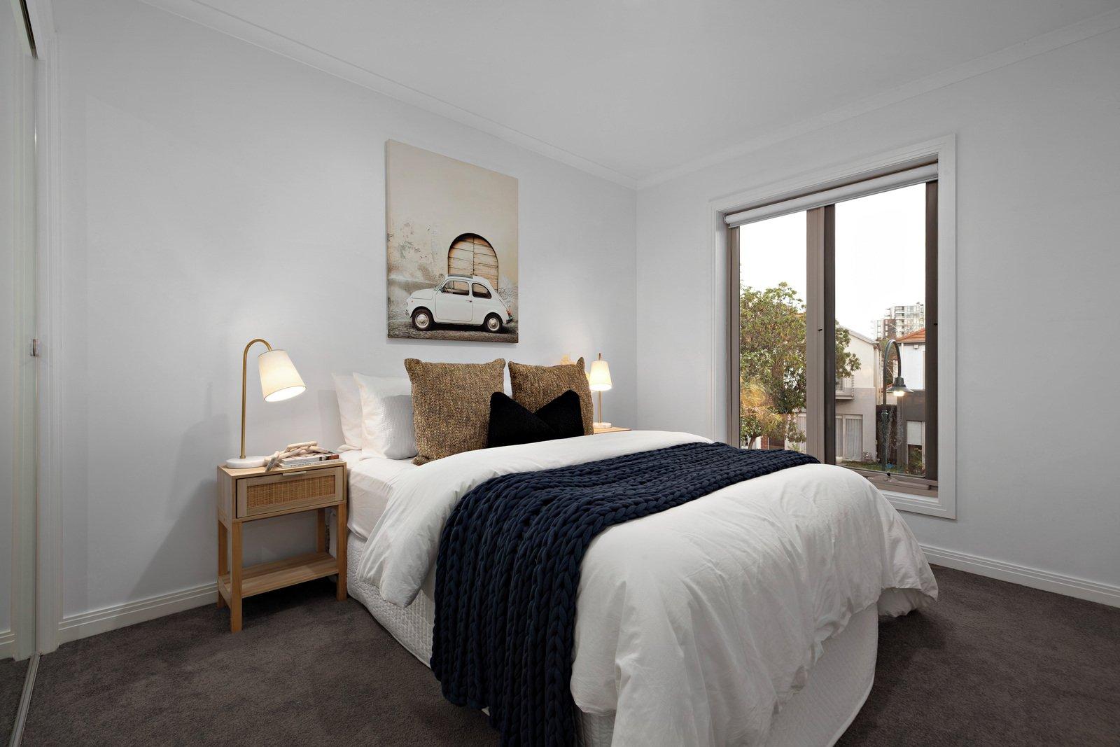 5 Strathaird Mews, Port Melbourne, 3207