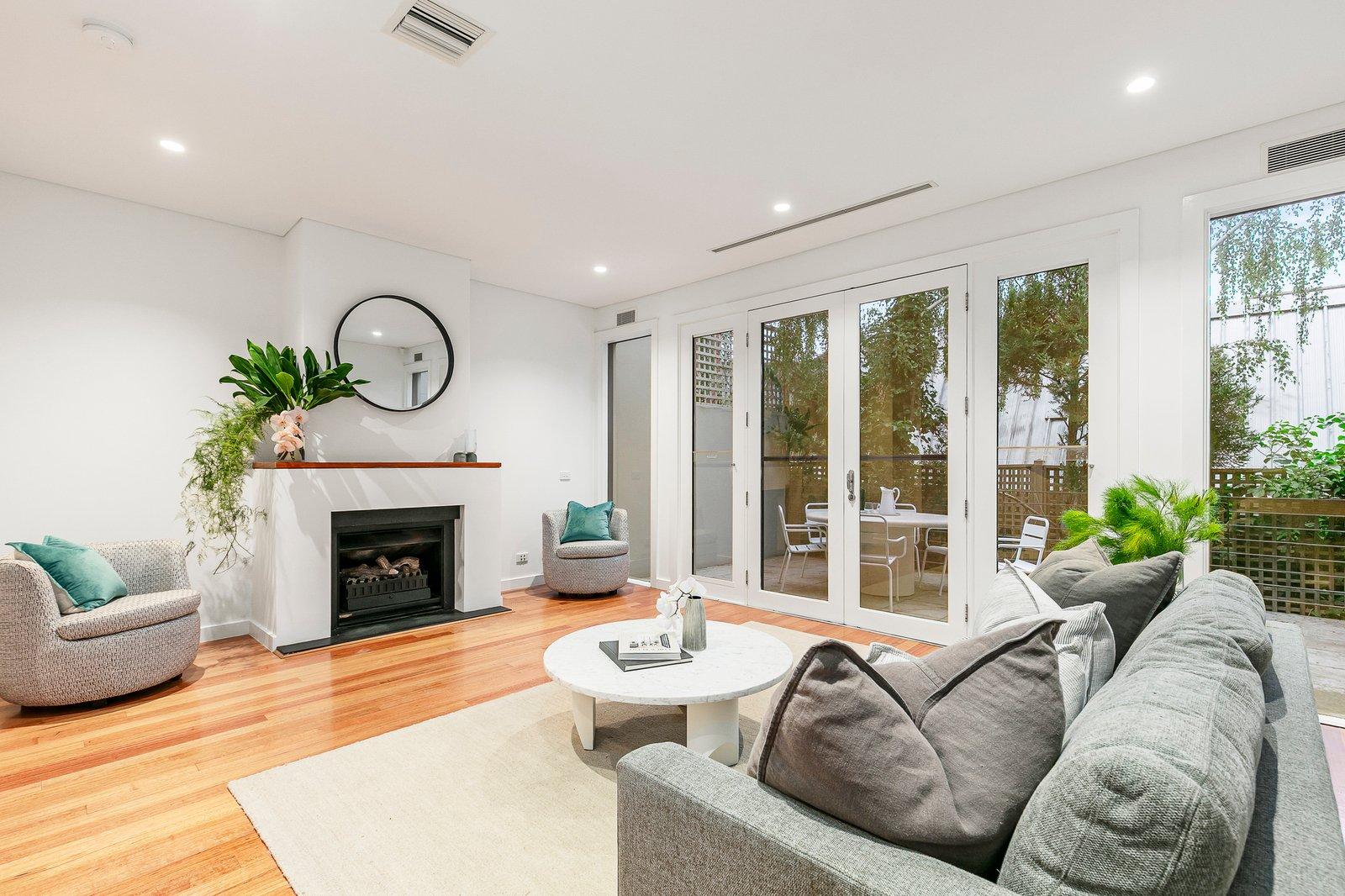 5 Tivoli Place, South Yarra, 3141