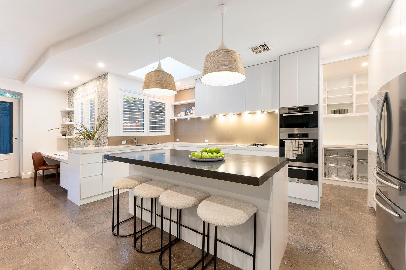 5 Winson Green Road, Canterbury, 3126