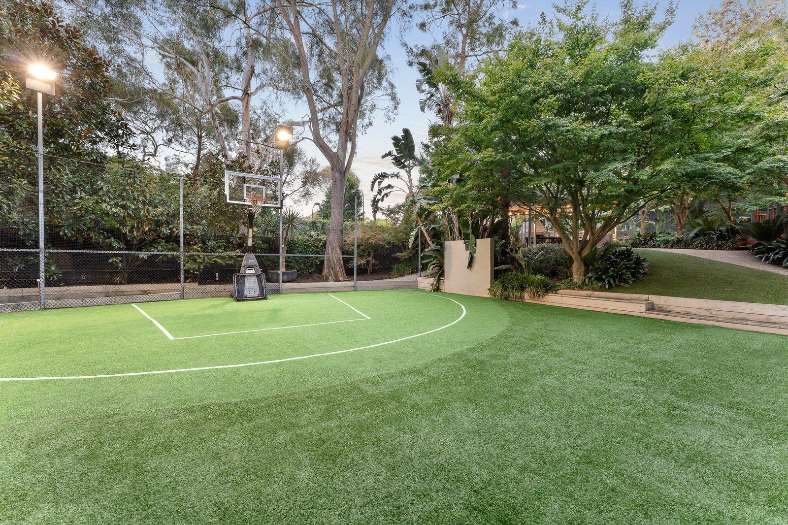 5 Winson Green Road, Canterbury, 3126