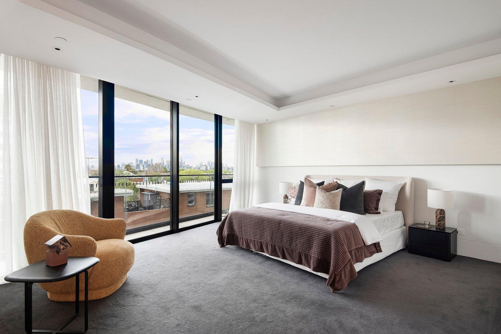 502P/14-16 The Esplanade, St Kilda, 3182