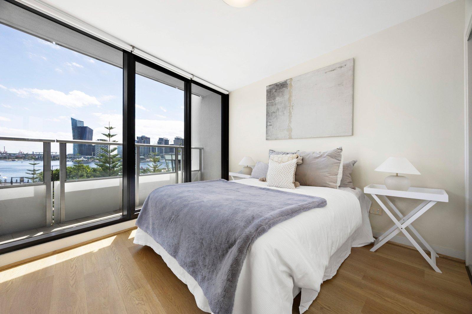 503/100 Harbour Esplanade, Docklands, 3008