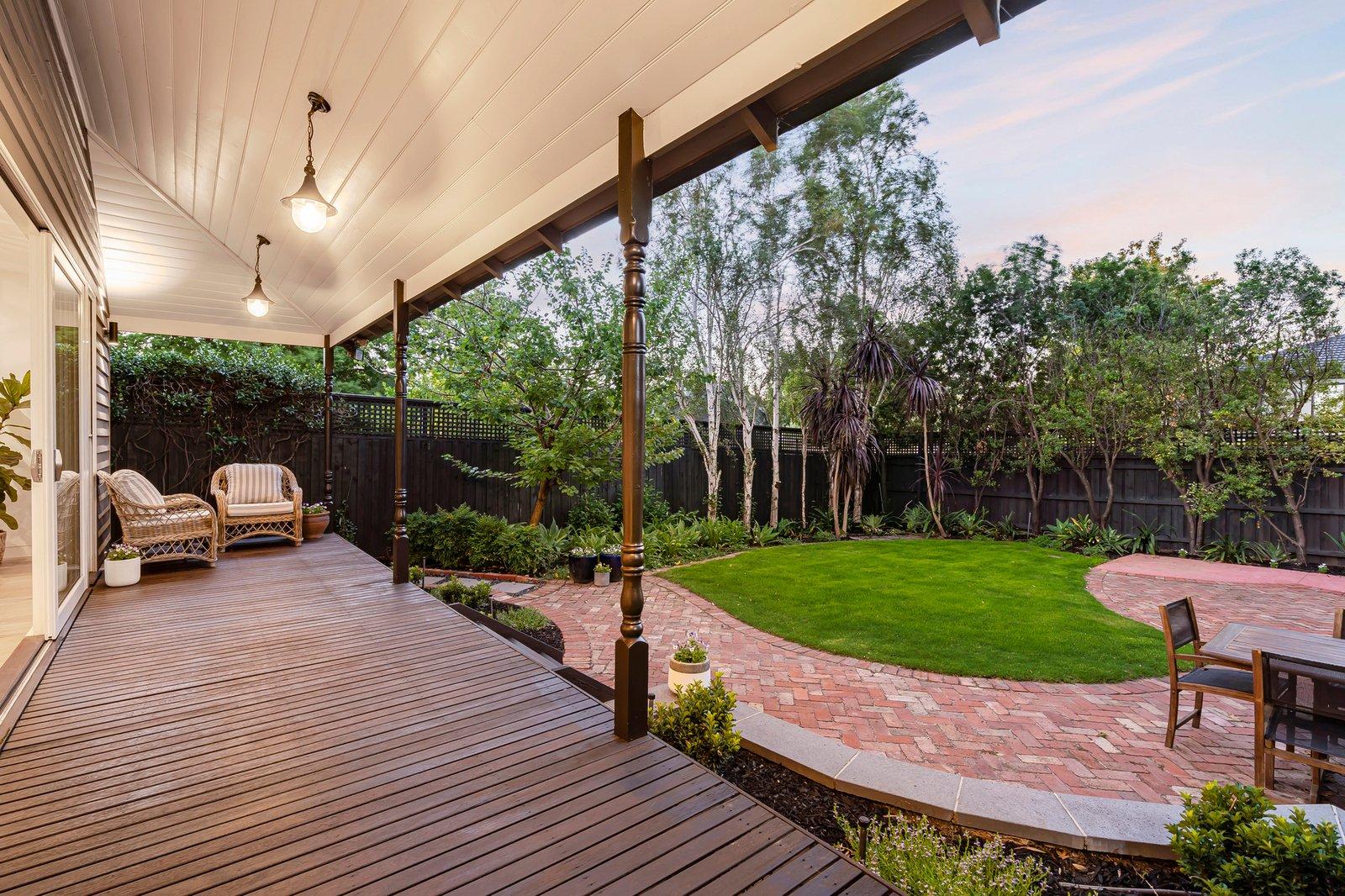 51 Leura Grove, Hawthorn East, 3123