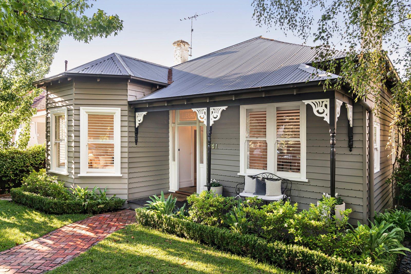 51 Leura Grove, Hawthorn East, 3123