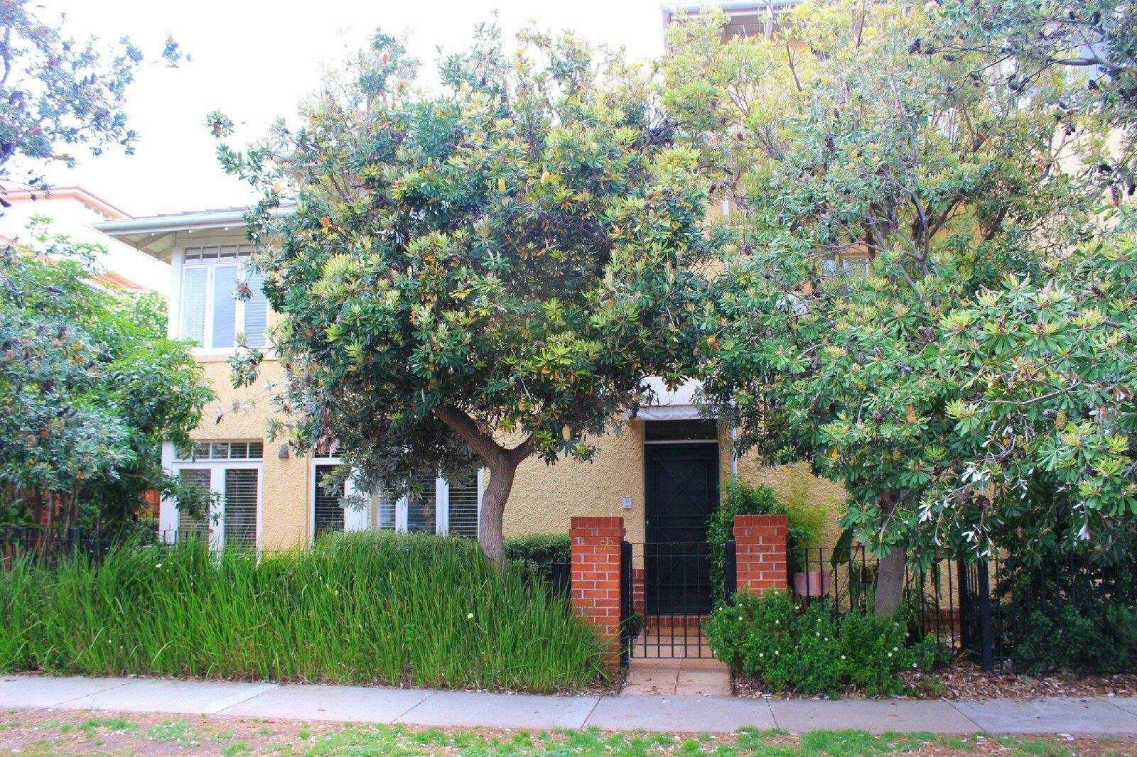 52 Esplanade West, Port Melbourne, 3207