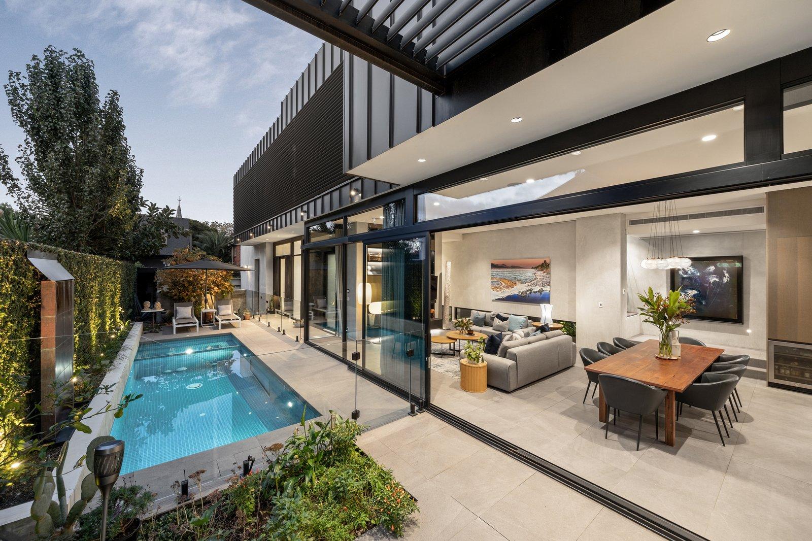 52 Park Street, St Kilda West, 3182