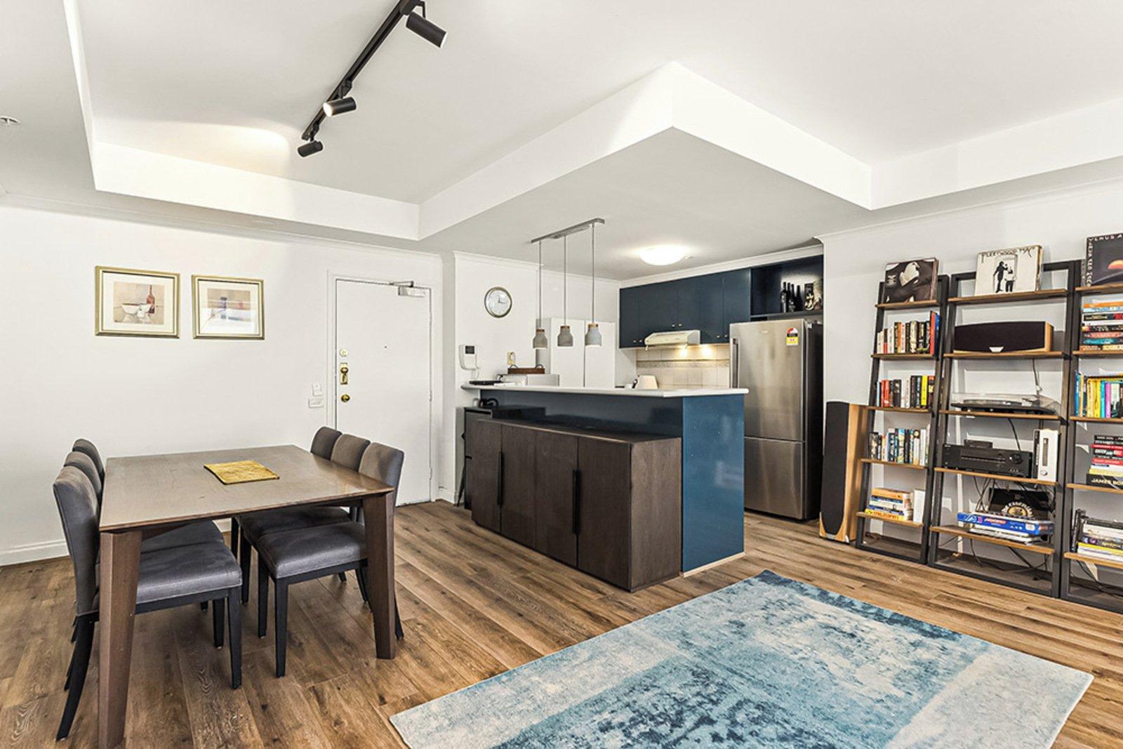 52/33 La Trobe Street, Melbourne, 3004