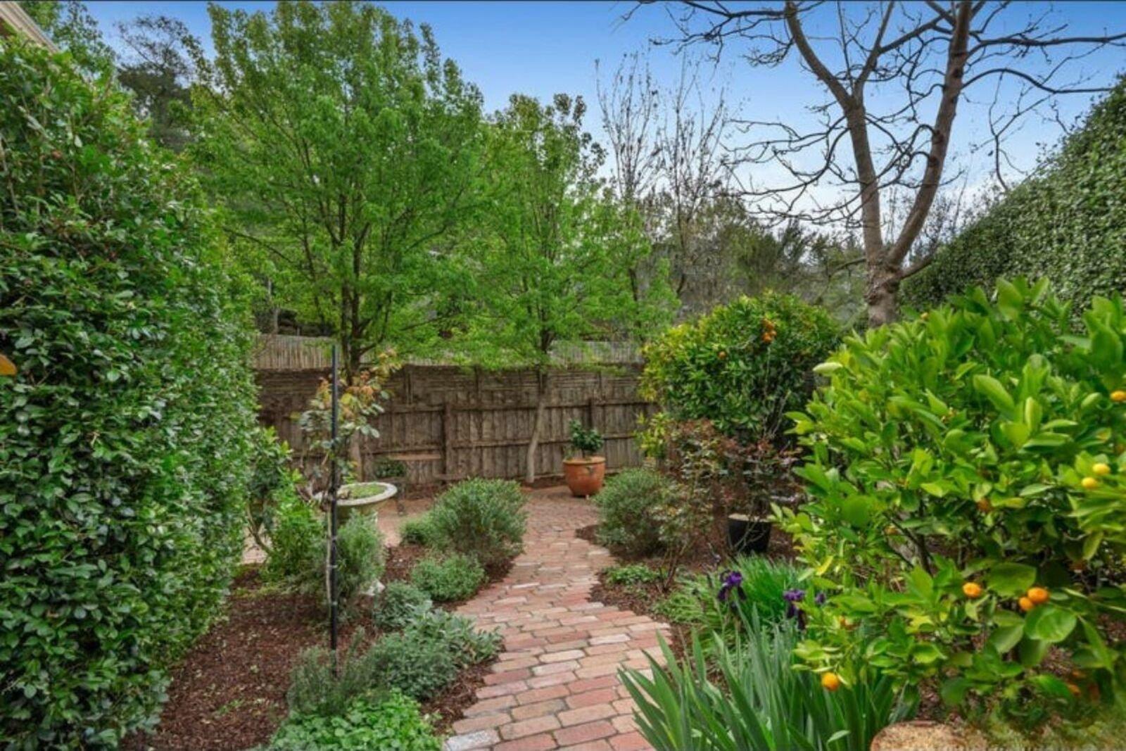 5/3 Leslie Street, Donvale, 3111