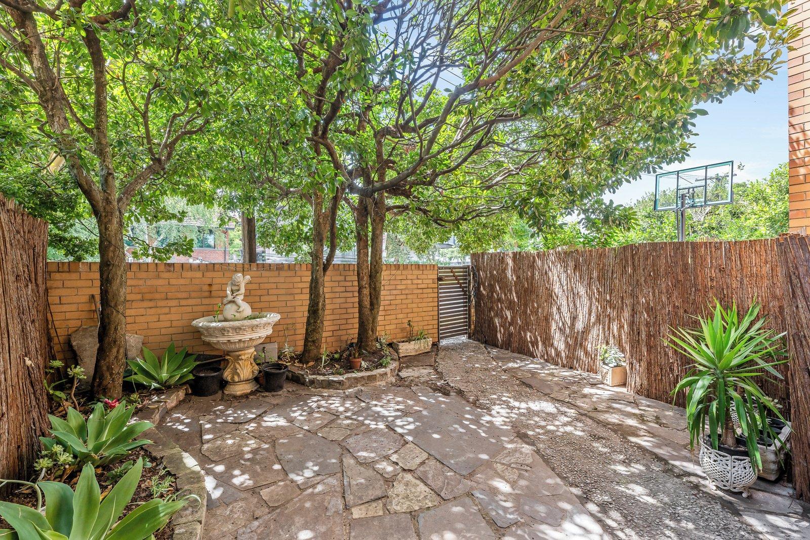 5/317 Barkers Road, Kew, 3101