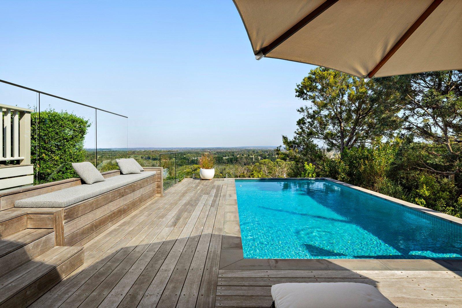 54-56 Eumeralla Grove, Mount Eliza, 3930