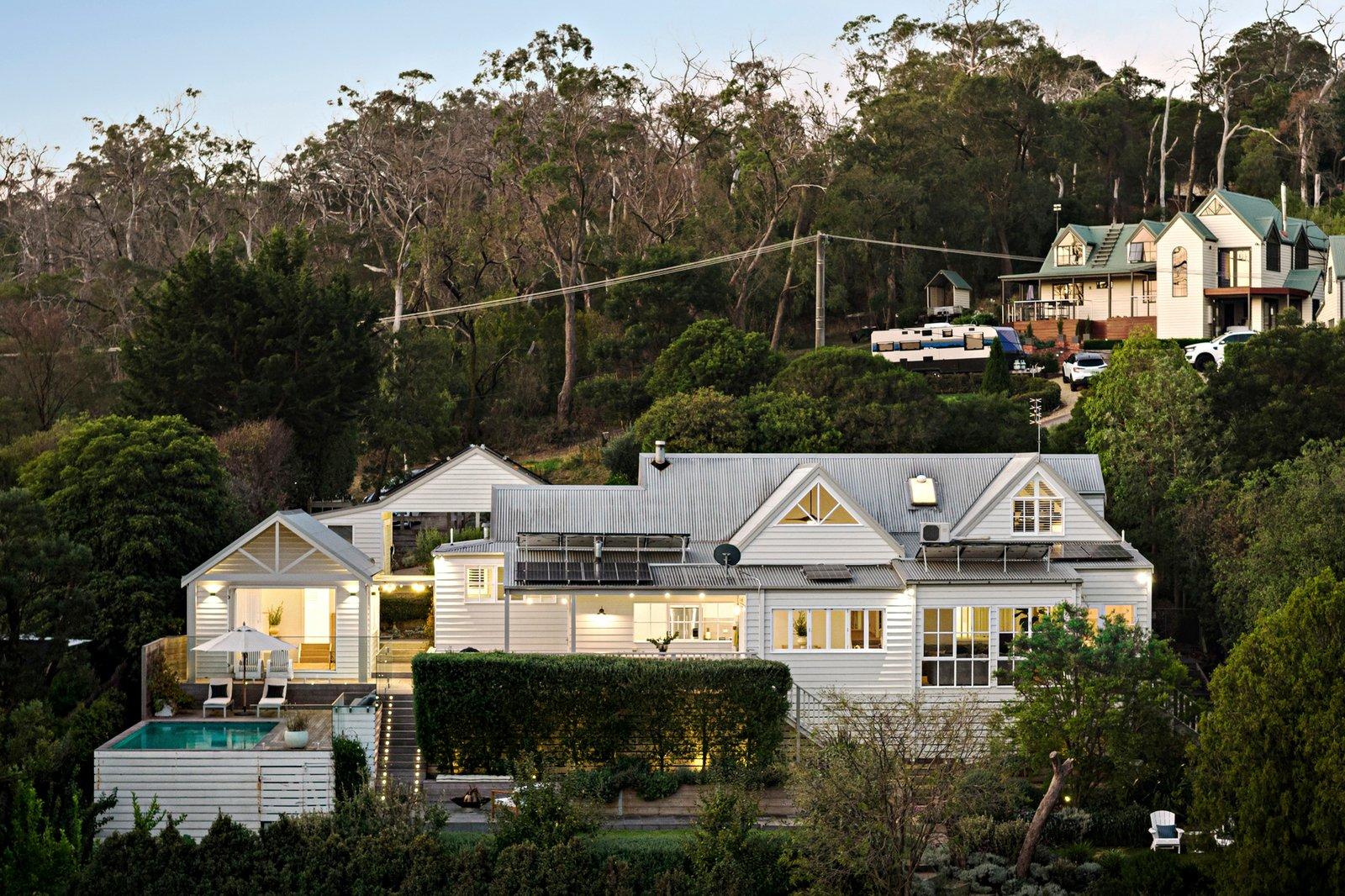 54-56 Eumeralla Grove, Mount Eliza, 3930