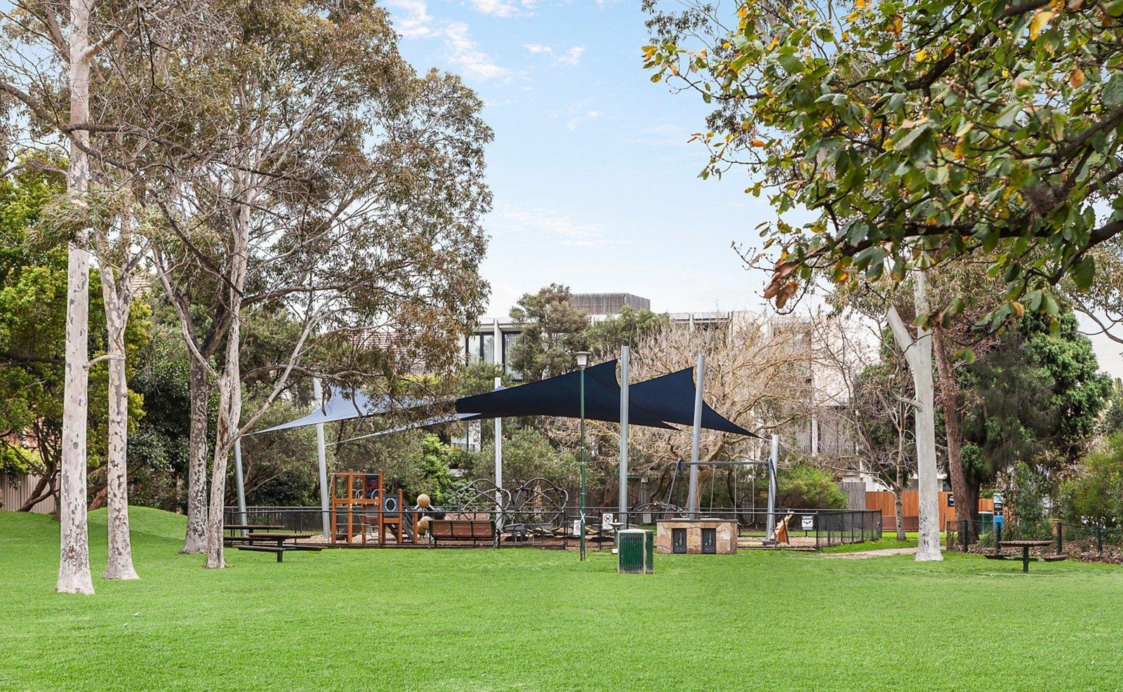 5/5 Gooch Street, Prahran, 3181