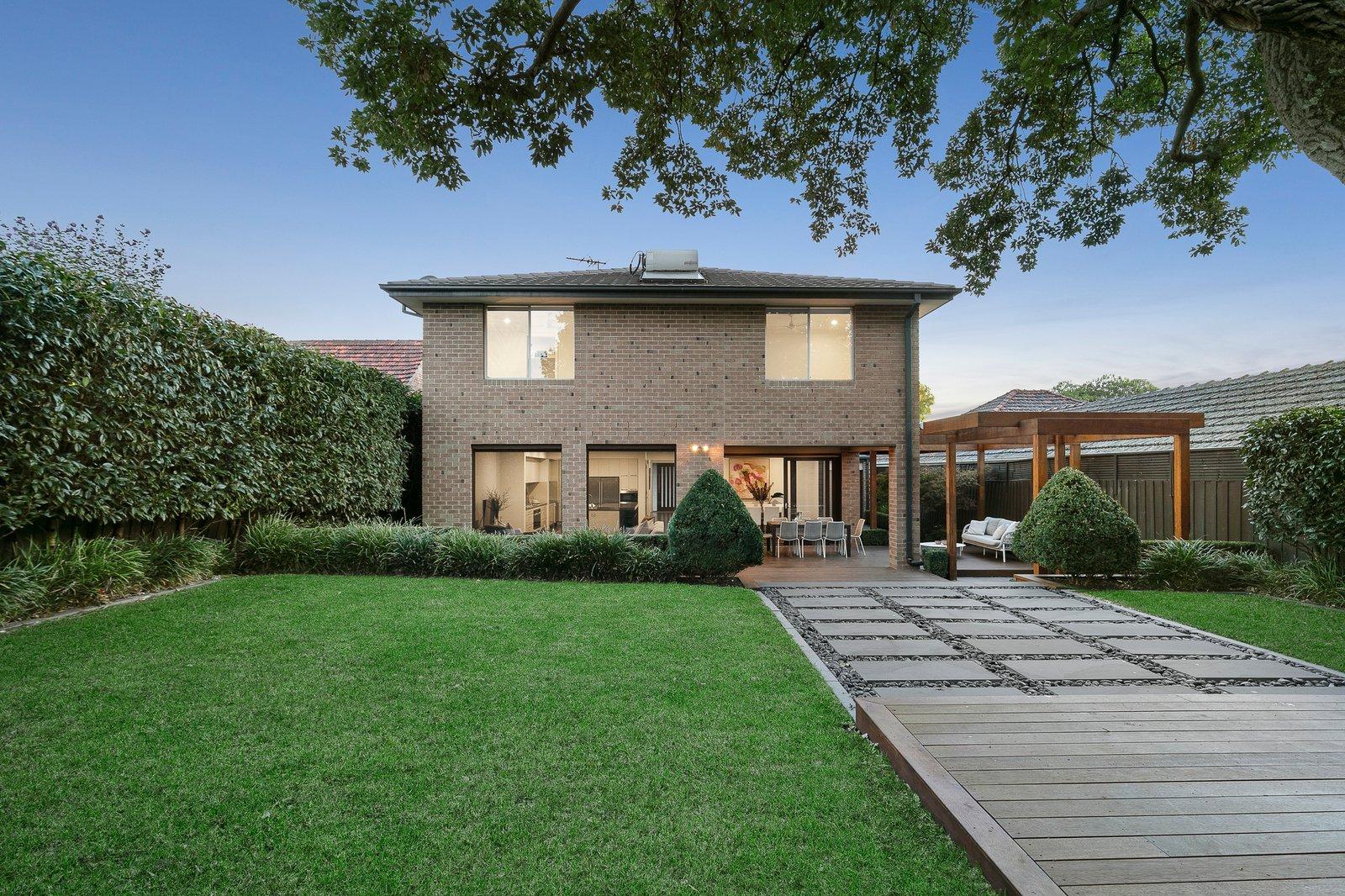 55 Madeline Street, Glen Iris, 3146