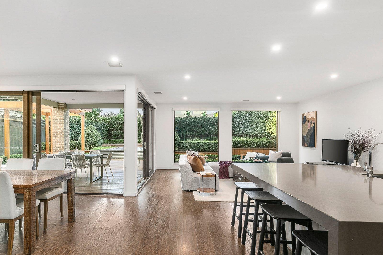 55 Madeline Street, Glen Iris, 3146