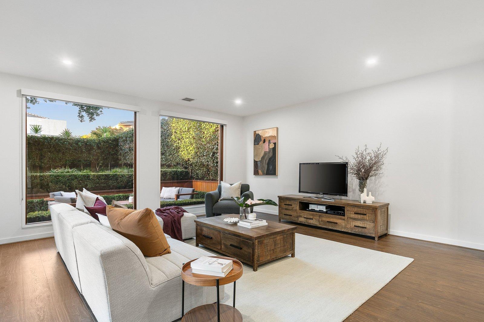 55 Madeline Street, Glen Iris, 3146