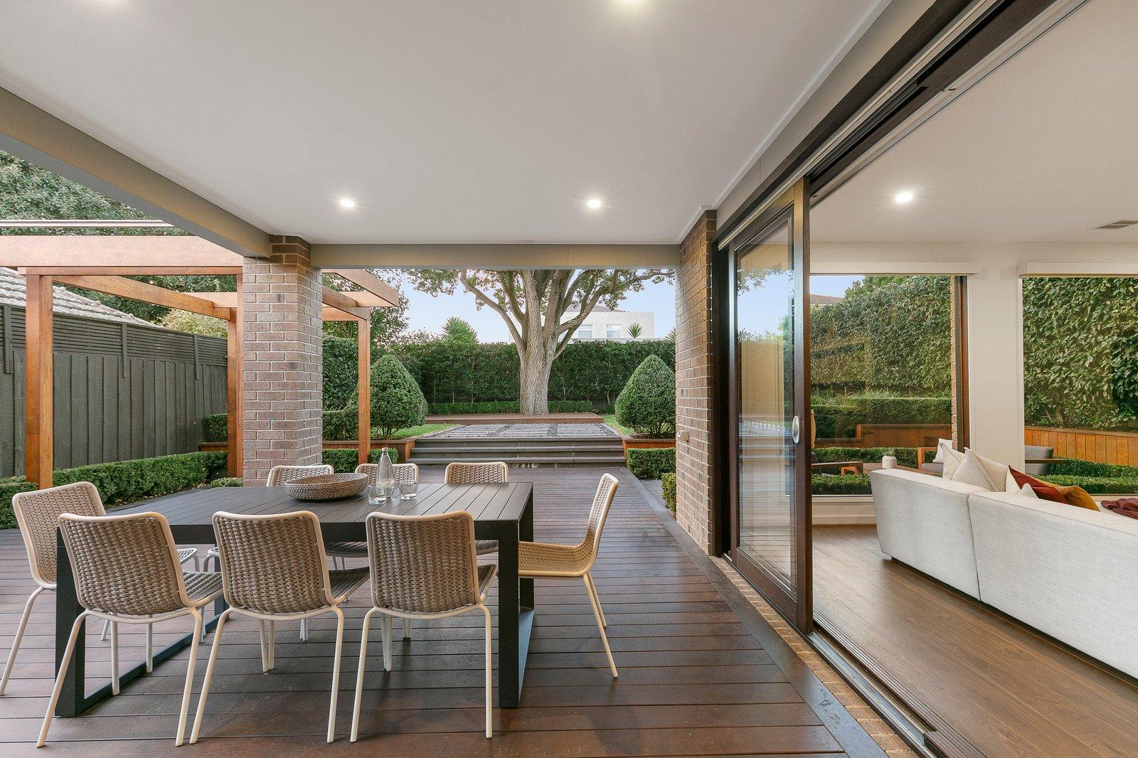 55 Madeline Street, Glen Iris, 3146