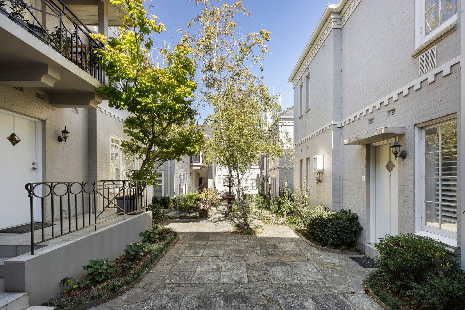 5/70-72 Canterbury Road, Toorak, 3142