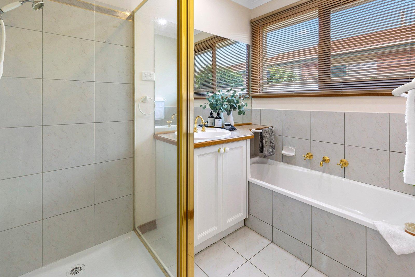 5/8-10 Clarkestown Avenue, Mount Eliza, 3930