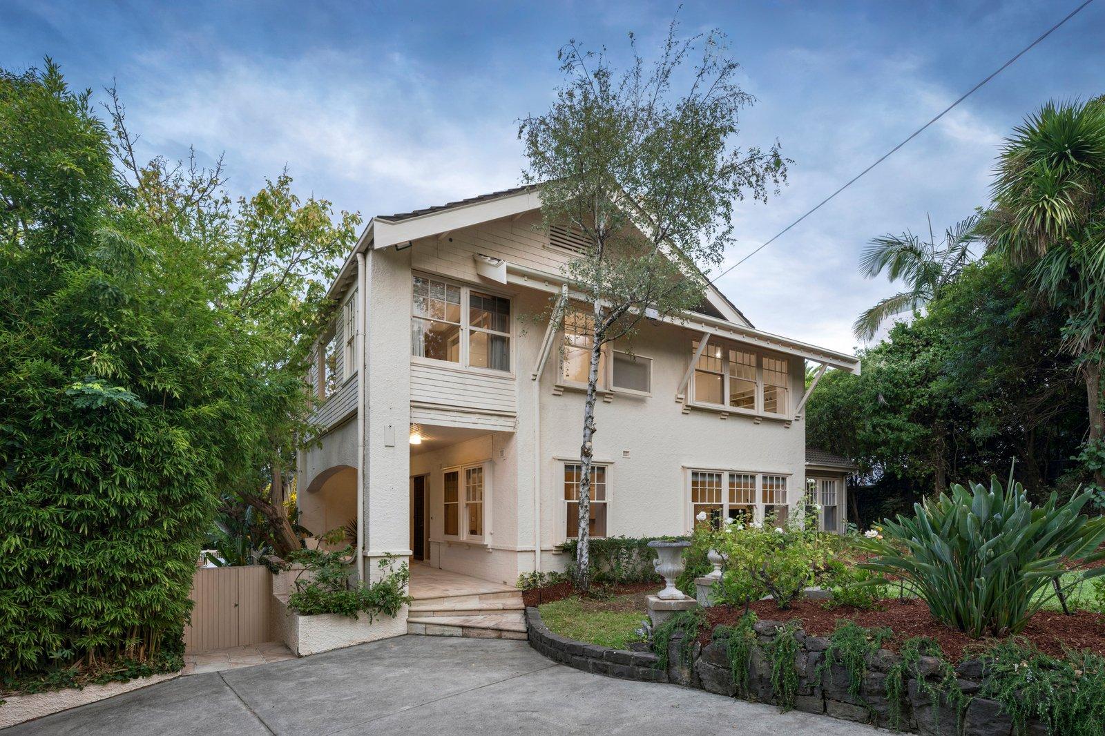 6 Macquarie Road, Toorak, 3142