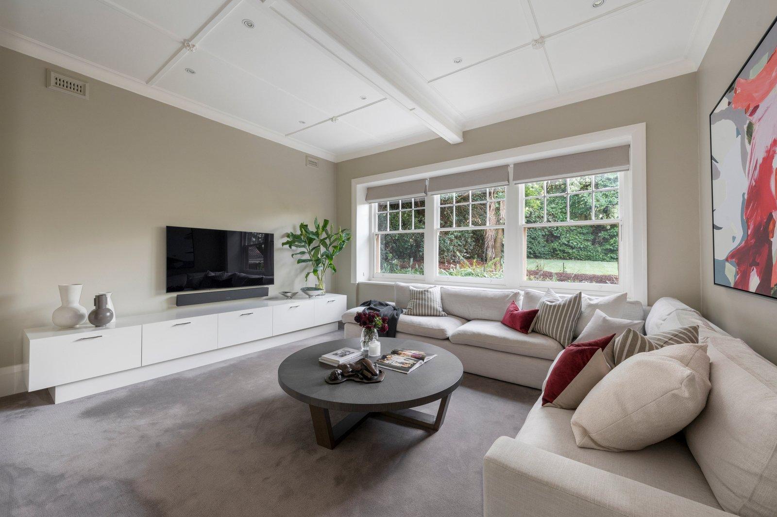 6 Macquarie Road, Toorak, 3142